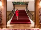 V hoteloch Kempinski hostia stretávajú Lady in Red už 10 rokov